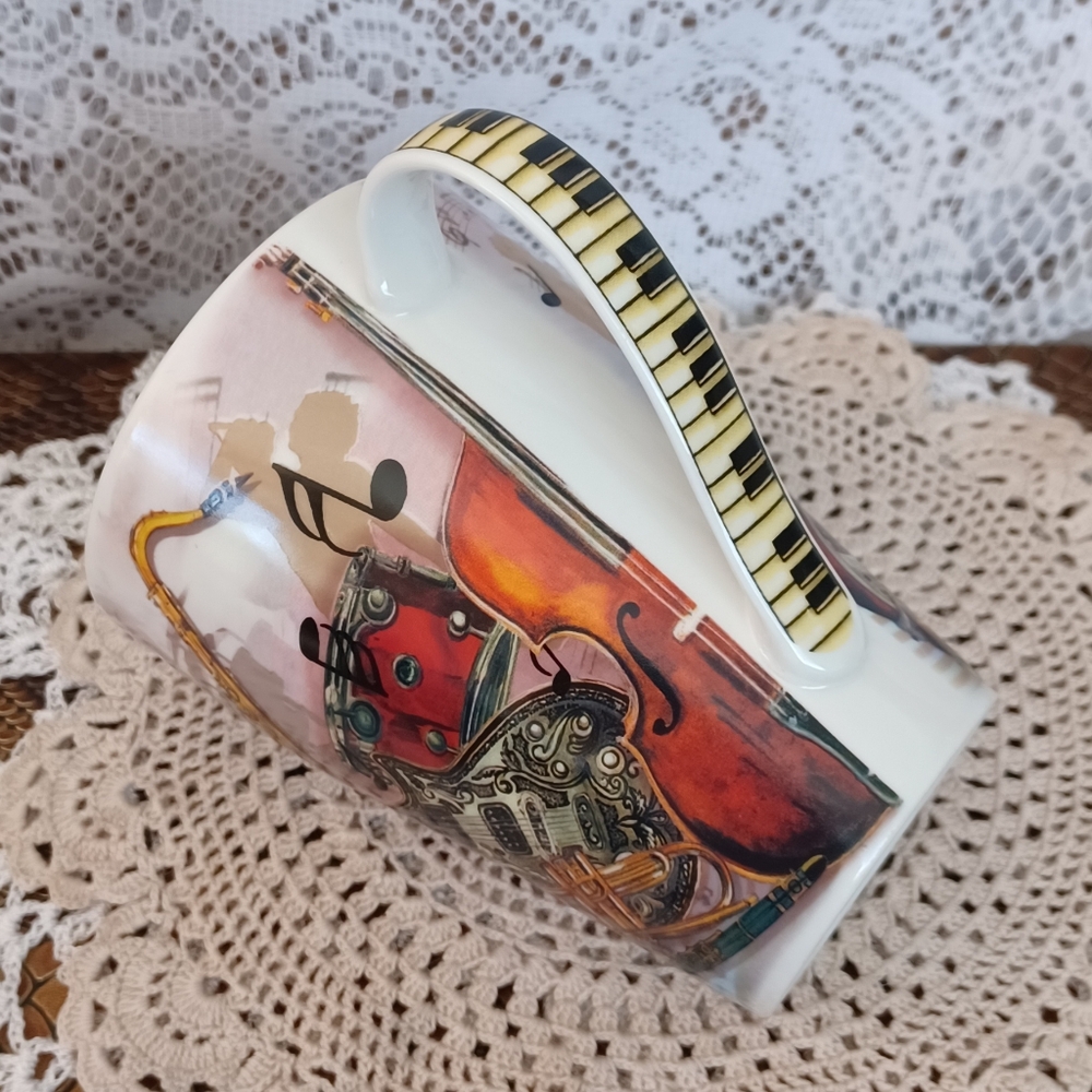 CARDEW DESIGN TGUY BONE CHINA ROCK & ROLL MUG W/PIANO KEY GRAPHIC HANDLE 2013 - Picture 5 of 10